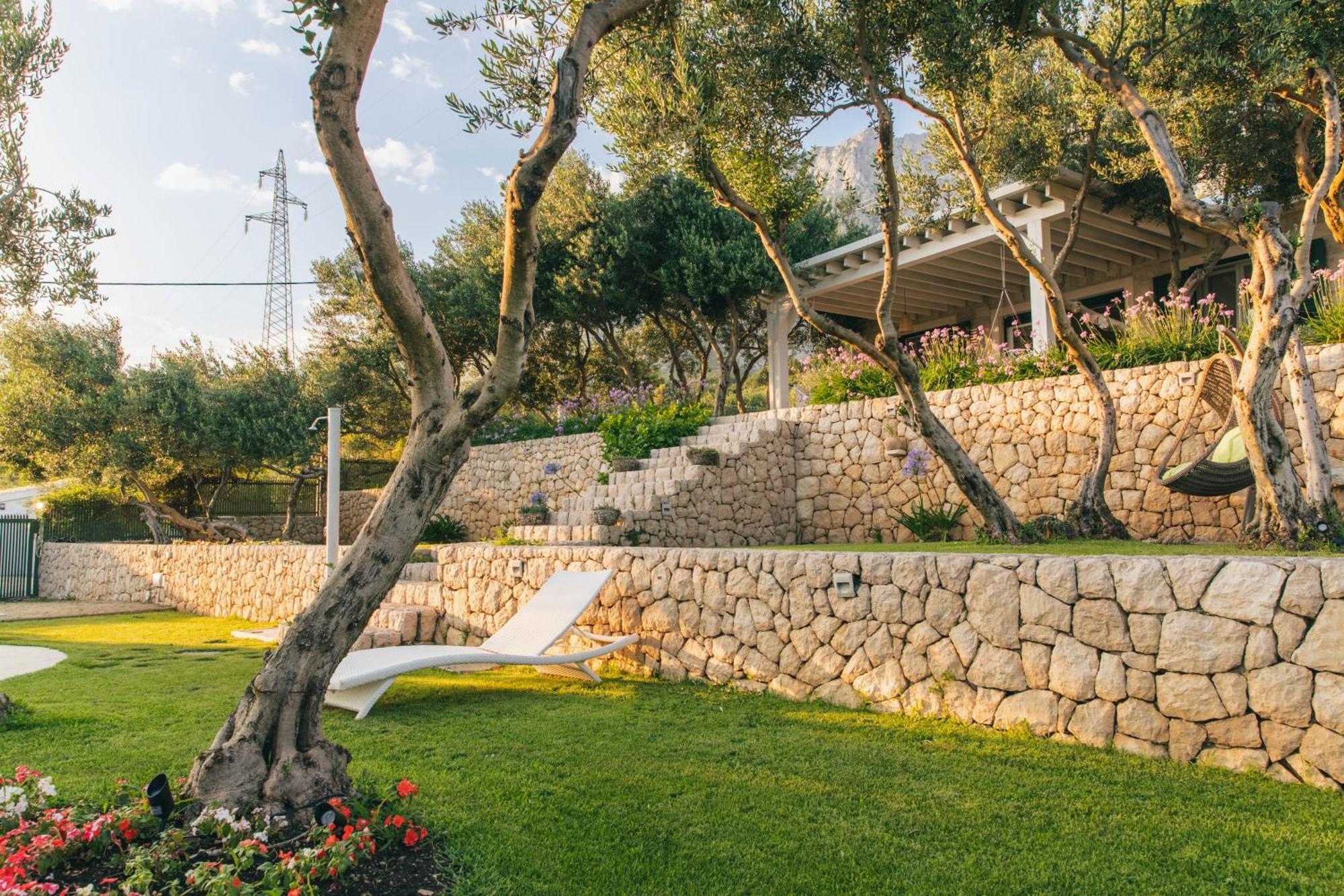 Villa Tamaris Макарска Екстериор снимка