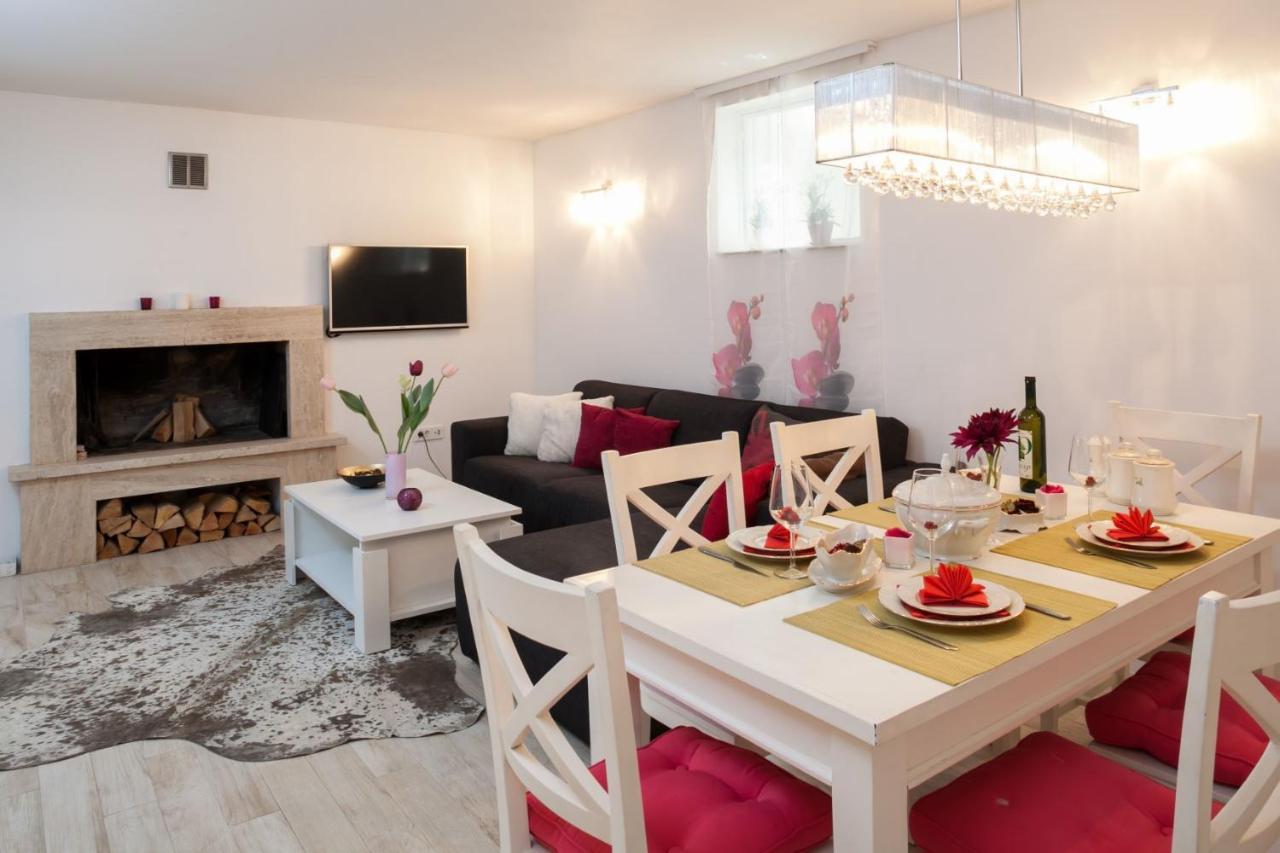 Villa Tamaris Макарска Екстериор снимка